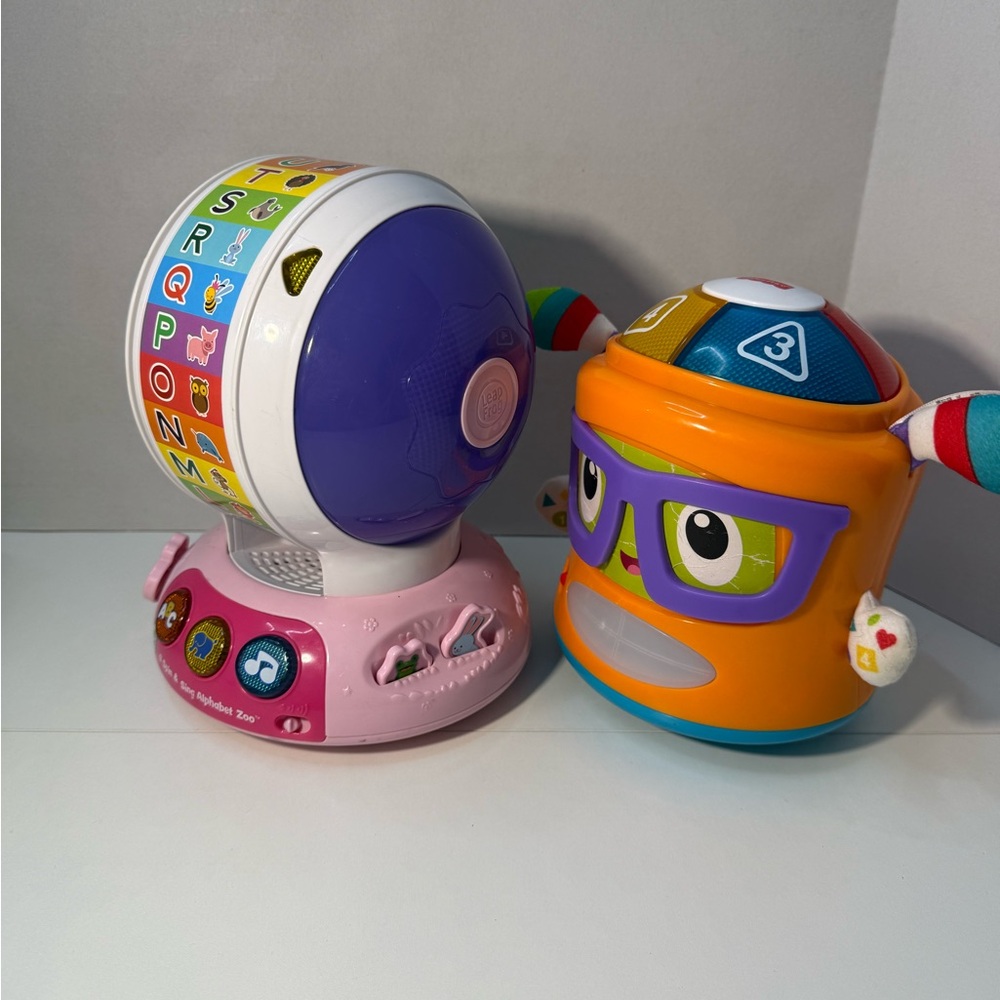 SET OF 2 INTERACTIVE TOYS - Picture 3 of 10
